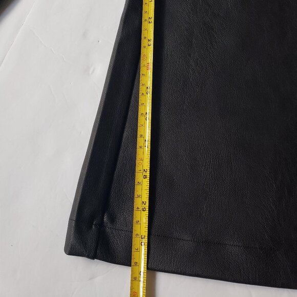 Spanx Leather Like Flare Leg Stretch Pull On Luxe Black Pants - Picture 9 of 16